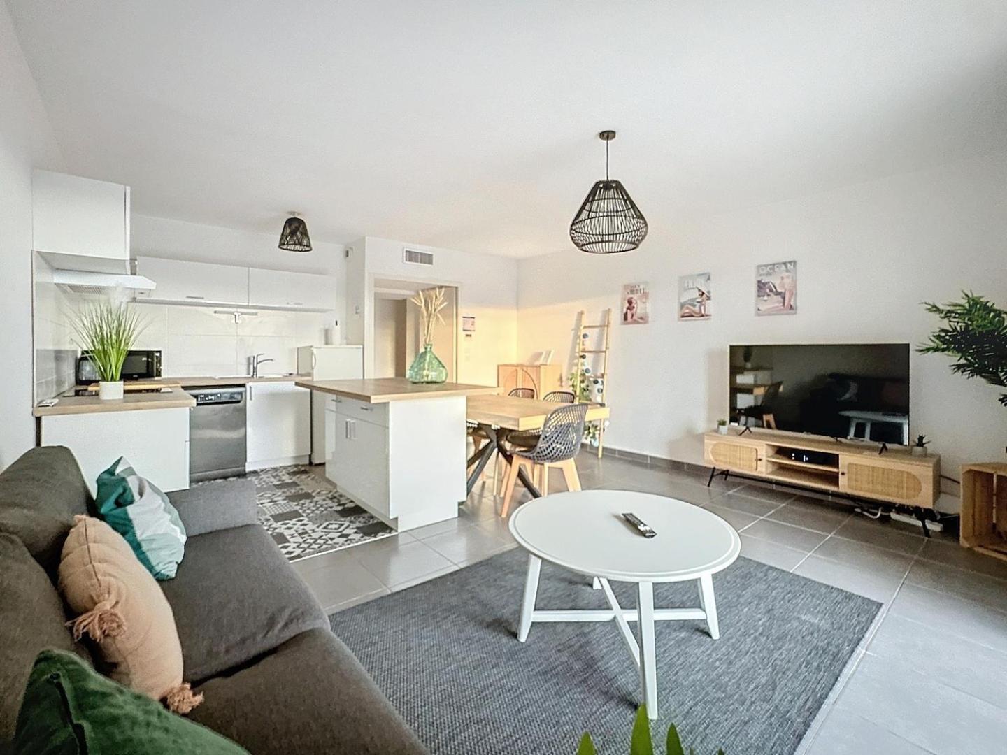 App Le Golf T3 Terrasse Wifi Pkg Apartment เบซิเยร์ ภายนอก รูปภาพ